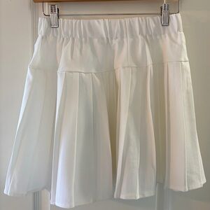 Chic White A-Line Skirt